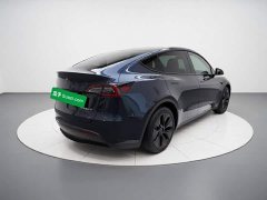 Tesla Model Y Rear-Wheel Drive - ფოტო 6