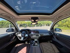 BMW X5 xDrive 30Li Luxury M Sport Package - ფოტო 16