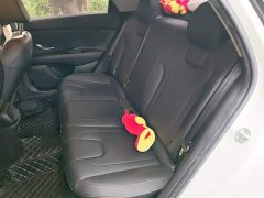 Hyundai Elantra 1.5L CVT GLX Elite - ფოტო 13