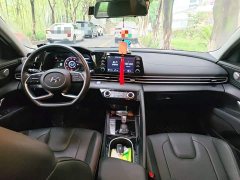 Hyundai Elantra 1.5L CVT GLX Elite - ფოტო 5