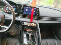 Hyundai Elantra 1.5L CVT GLX Elite - ფოტო 9