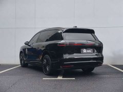 NIO ES8 Six-Seat Mystique Gold Special Edition - ფოტო 6