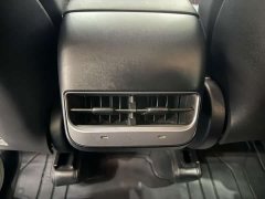 Tesla Model Y Long Range All-Wheel Drive - ფოტო 13