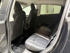 Tesla Model Y Long Range All-Wheel Drive - ფოტო 7