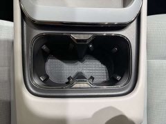 Voyah Lantu Zhiyin 2024 Long Range Super Charging Edition - ფოტო 12