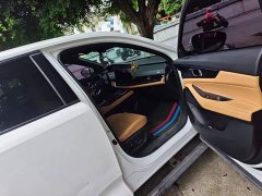 Changan UNI-K 2.0T All-Wheel Drive Premium - ფოტო 19