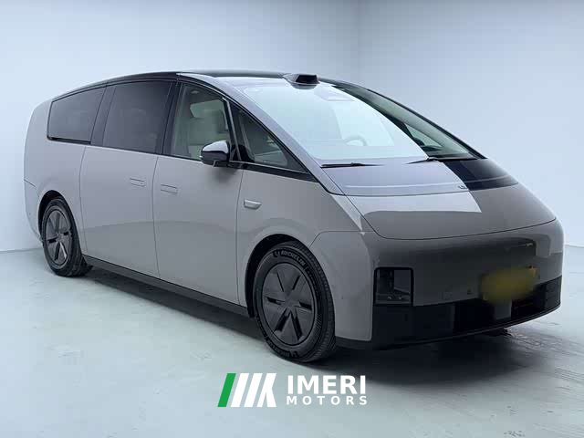 Li Auto MEGA Home Family Edition - ავტომობილი ჩინეთიდან