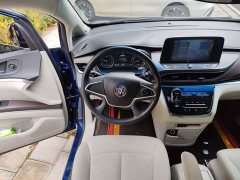 Buick GL8 Land Business Class Comfort Edition - ფოტო 11