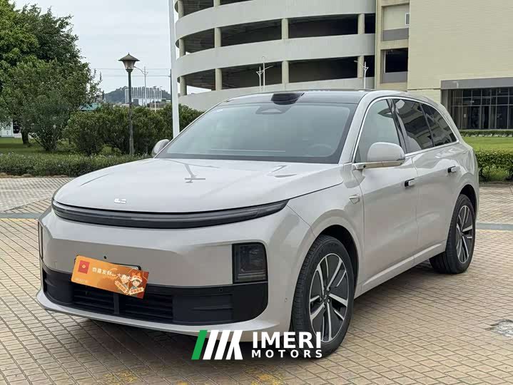 Li Auto L6 Max - ავტომობილი ჩინეთიდან