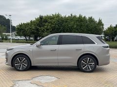 Li Auto L6 Max - ფოტო 6