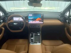 Geely Boyue L 2025 Fourth Generation 1.5TD DCT Shanhe - ფოტო 4