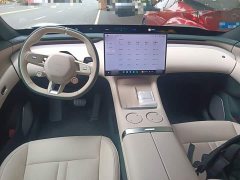 Xiaomi YU7 2025 Rear-Wheel Drive Long-Range Edition - ფოტო 10