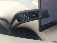 Xiaomi YU7 2025 Rear-Wheel Drive Long-Range Edition - ფოტო 15
