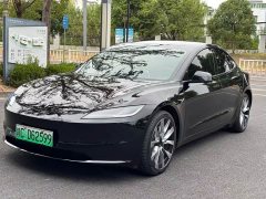 Tesla Model 3 2023 Rear-Wheel Drive - ფოტო 1