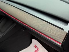 Tesla Model Y Rear-Wheel Drive - ფოტო 14