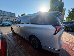 Buick GL8 Luxe Smart Comfort Edition - ფოტო 8