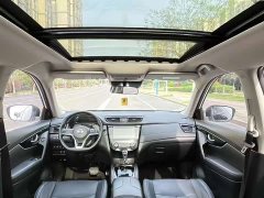 Nissan Qashqai 2.5L CVT 4WD XL ITS Luxury Commemorative Edition - ფოტო 7