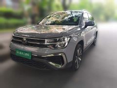 Volkswagen Touareg 300TSI Two-Wheel Drive Moonlight Edition - ფოტო 1