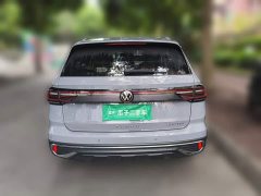 Volkswagen Touareg 300TSI Two-Wheel Drive Moonlight Edition - ფოტო 3