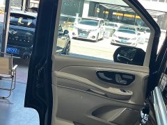 Mercedes-Benz V-Class 2022 V 260 Luxury Edition - ფოტო 5