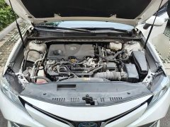 Toyota Camry 2019 Facelift Hybrid 2.5HG Luxury - ფოტო 16