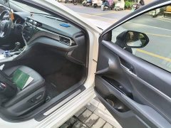 Toyota Camry 2019 Facelift Hybrid 2.5HG Luxury - ფოტო 19