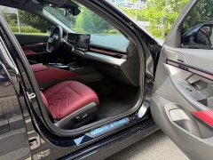 BMW 5 Series 530Li Premier M Sport Package - ფოტო 16