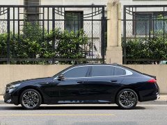 BMW 5 Series 530Li Premier M Sport Package - ფოტო 8