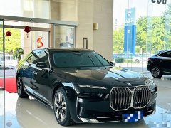 BMW 7 Series 740Li Premier Luxury Package - ფოტო 3