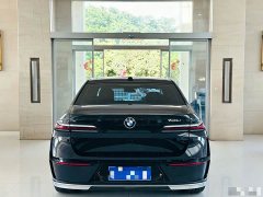 BMW 7 Series 740Li Premier Luxury Package - ფოტო 8
