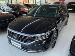 Volkswagen Passat 380TSI Luxury - ფოტო 1