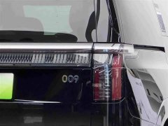 Zeekr 009 Seven-Seat Aisle Version 108kWh - photo 6