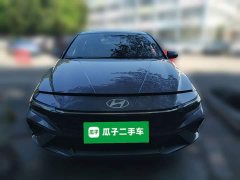 Hyundai Elantra 2023 1.5L CVT Luxury - ფოტო 2