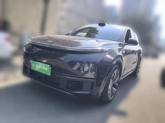 Li Auto L8 Max - ფოტო 1