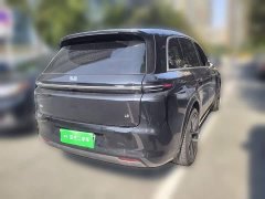 Li Auto L8 Max - ფოტო 4