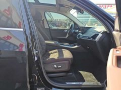 BMW X5 xDrive 30Li M Sport Premium Package - ფოტო 14