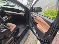 Ford Explorer EcoBoost 285 AWD Fashion Plus 6-Seater - ფოტო 19