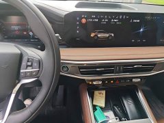 Ford Explorer EcoBoost 285 AWD Fashion Plus 6-Seater - ფოტო 9