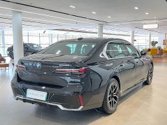 BMW i7 2023 eDrive50L Leading M Sport Package - ფოტო 18