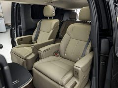 Li Auto MEGA 2025 Home Family Edition - ფოტო 15