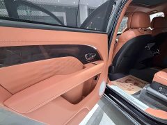 Bentley Bentayga 4.0T V8 Art Edition - ფოტო 6