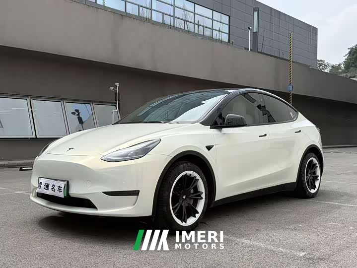 Tesla Model Y Long Range All-Wheel Drive 3D7 - ავტომობილი ჩინეთიდან