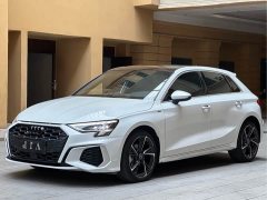 Audi A3 Sportback 35 TFSI Fashion Sport - ფოტო 1