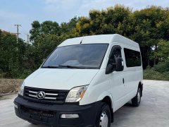 New Journey Xintu V80 2.5T Classic AMT Aoyuntong Facelift Short Wheelbase Mid-roof 5/6 Seater - ფოტო 1