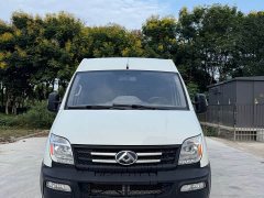 New Journey Xintu V80 2.5T Classic AMT Aoyuntong Facelift Short Wheelbase Mid-roof 5/6 Seater - ფოტო 2