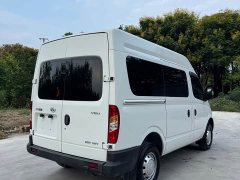 New Journey Xintu V80 2.5T Classic AMT Aoyuntong Facelift Short Wheelbase Mid-roof 5/6 Seater - ფოტო 4