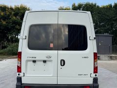 New Journey Xintu V80 2.5T Classic AMT Aoyuntong Facelift Short Wheelbase Mid-roof 5/6 Seater - ფოტო 5