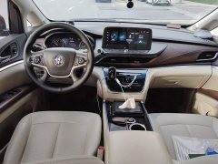 Buick GL8 Land Business Class Smart Edition - ფოტო 10