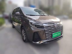 Buick GL8 Land Business Class Smart Edition - ფოტო 3
