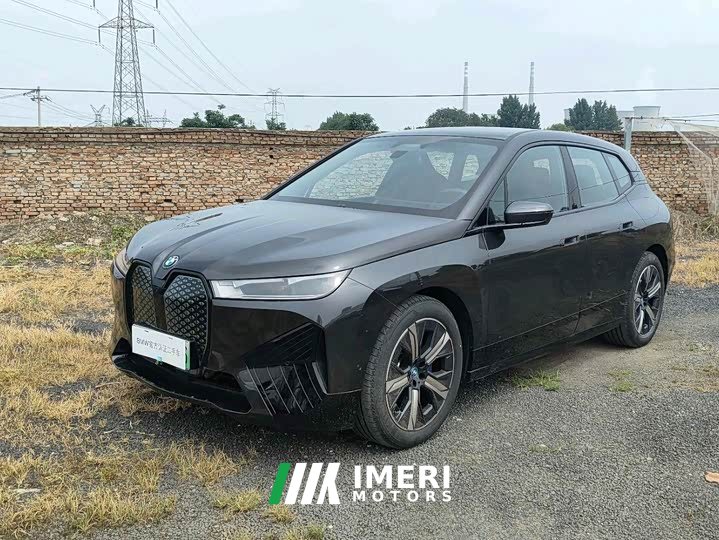 BMW iX 2023 xDrive40 - ავტომობილი ჩინეთიდან